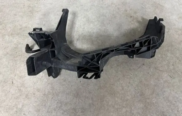 Audi Q4 Sportback e-tron Headlight/headlamp mounting bracket 89a805325A