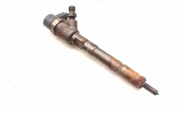 Opel Corsa E Fuel injector 0445110618