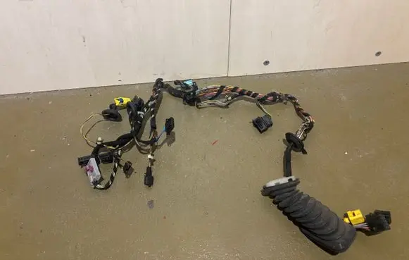Skoda Octavia Mk2 (1Z) Front door wiring loom 1Z0120DS 1Z0971120BA