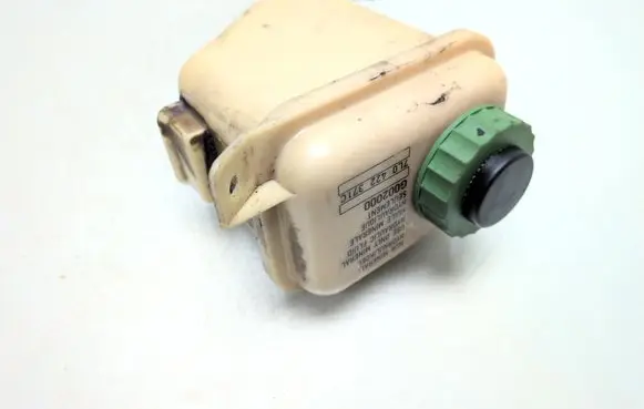 Porsche Cayenne (9PA) Power steering fluid tank/reservoir 7L0422371C 7L0422361