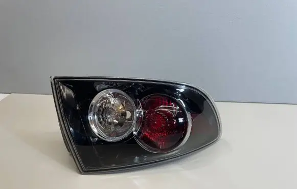 Mazda 3 I Rear/tail lights BR5H51160C