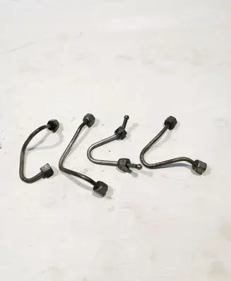 Nissan Qashqai Fuel injector supply line/pipe 