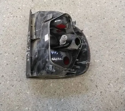 Volkswagen Fox Rear/tail lights 6128861