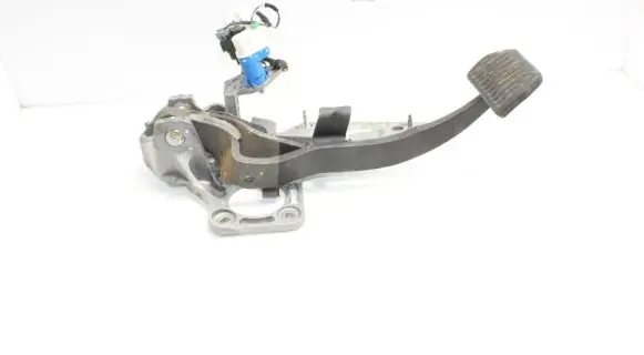 Land Rover Freelander 2 - LR2 Brake pedal 7G9N2D094HA