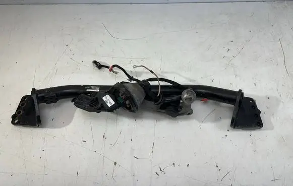 Mercedes-Benz A W177 Tow bar