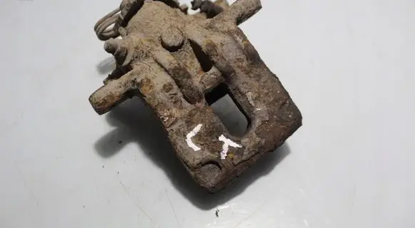 Honda Civic Rear brake caliper