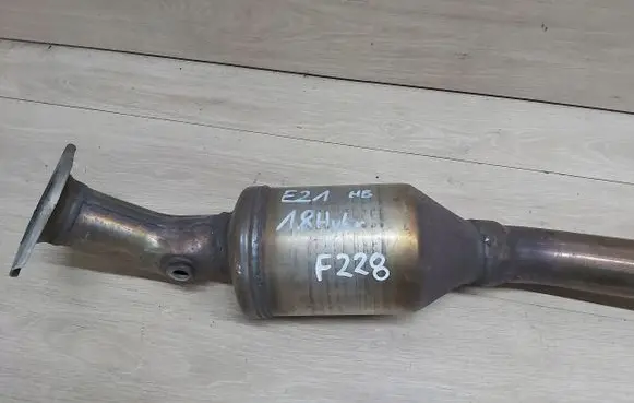 Toyota Corolla E210 E21 Catalyst/FAP/DPF particulate filter 
