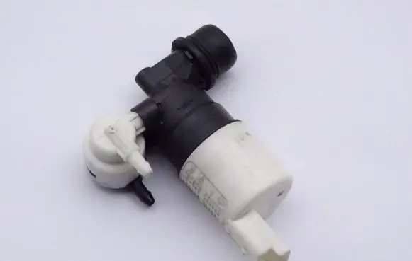 Peugeot 308 Windscreen/windshield washer pump 9632984980