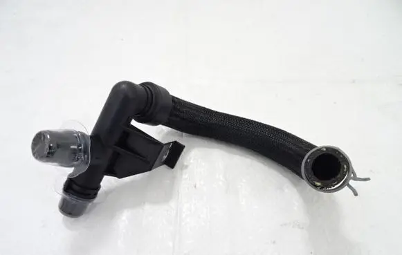 Peugeot 3008 III Air intake duct part 9821927280