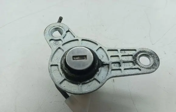 Maserati Quattroporte Coupe door lock (next to the handle) 242377