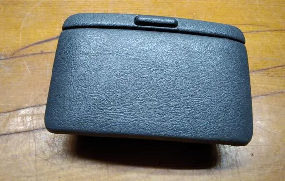 Mitsubishi Space Wagon Car ashtray MR356578