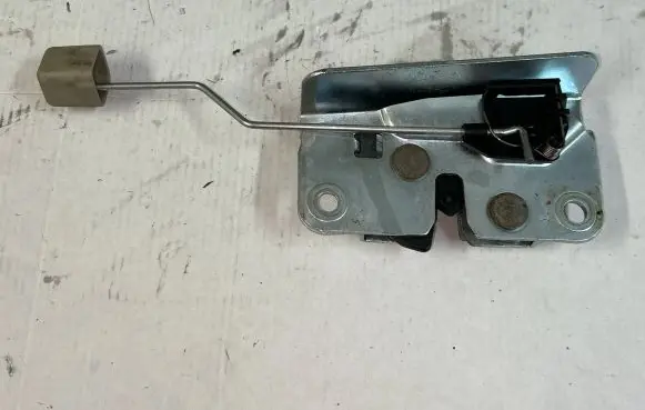 Toyota Avensis T250 Seat back rest lock catch 