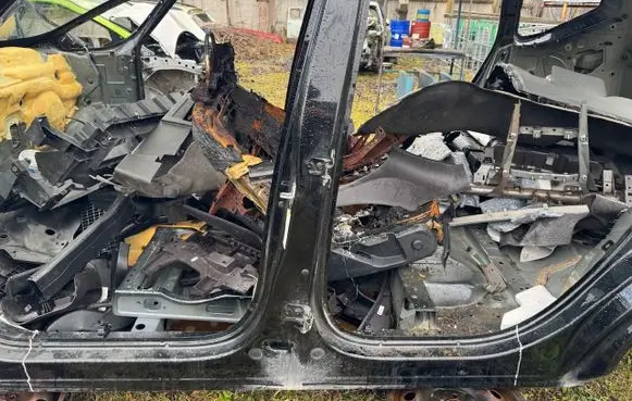 Renault Espace V (RFC) Pillar (middle) 