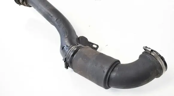 Land Rover Discovery 4 - LR4 Intercooler hose/pipe AH229F876BB