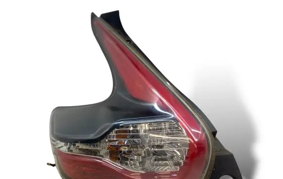 Nissan Juke I F15 Rear/tail lights 26555BV80A L90049815 19082015