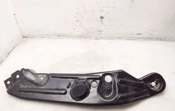 Volkswagen Tiguan Headlight/headlamp mounting bracket 571805931A