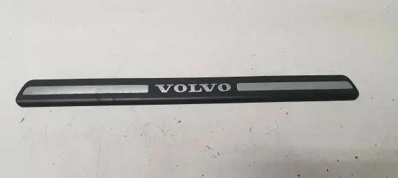 Volvo V60 Front sill trim cover 8659960