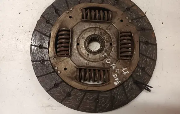 Ford Focus Clutch pressure plate C0584735 VALEO