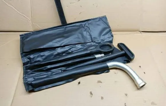 Audi Q5 SQ5 Wheel nut wrench 8N0012219