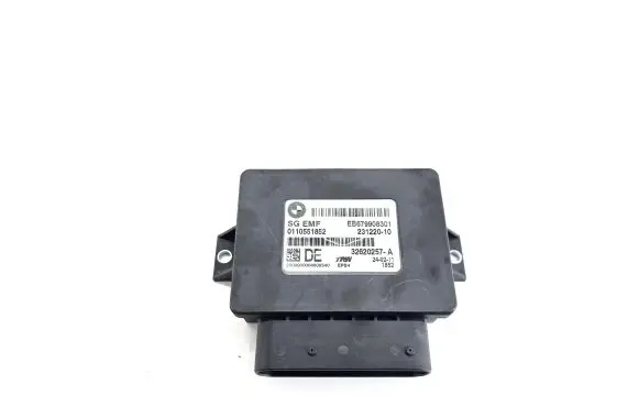 BMW 5 F10 F11 Hand brake control module 6799083