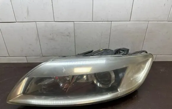 Audi Q7 4L Headlight/headlamp