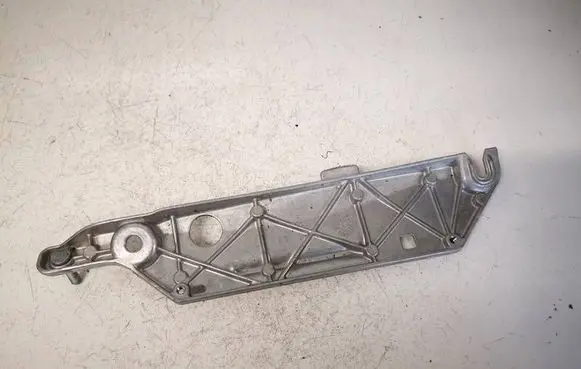 Mercedes-Benz E W211 Other exterior part A2118680039