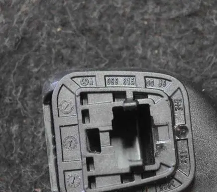 Mercedes-Benz C W205 Front interior roof grab handle A0998150039