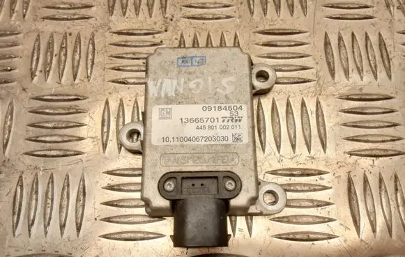 Opel Signum ESP acceleration yaw rate sensor 09184504 13665701