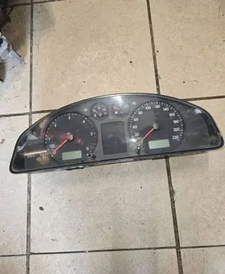 Volkswagen Transporter - Caravelle T5 Speedometer (instrument cluster) 7H0920850G VWZ7Z0C8533878 05010419677