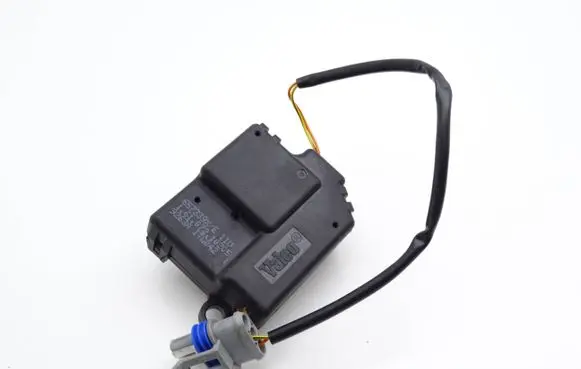 Renault Scenic I Air flap motor/actuator 657339XE 1107210205