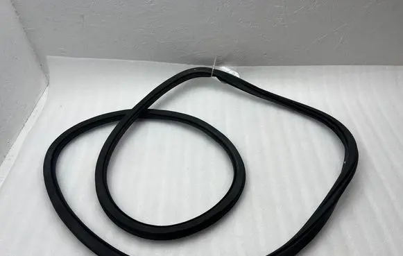 Audi Q2 - Front door rubber seal 81A831721B