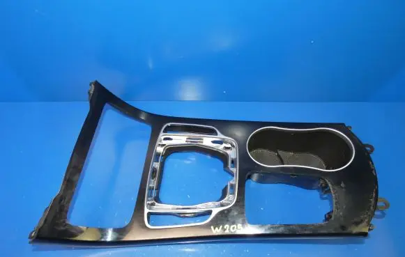 Mercedes-Benz C W205 Panel trim
