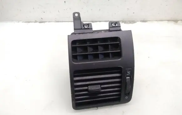 Volkswagen Touran I Dashboard side air vent grill/cover trim