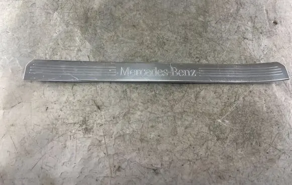 Mercedes-Benz S W221 Trunk/boot sill cover protection