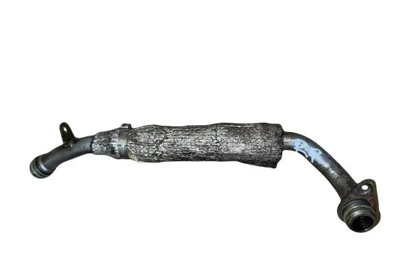 Audi A6 S6 C6 4F Oil fill pipe 