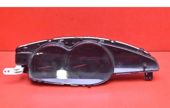 Toyota Avensis Verso Speedometer (instrument cluster) 83800-0F100