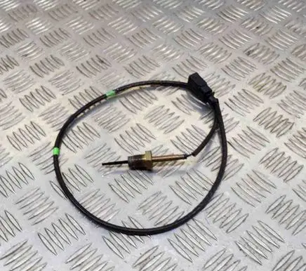 Volkswagen Scirocco Oil temperature sensor 04L906088DJ