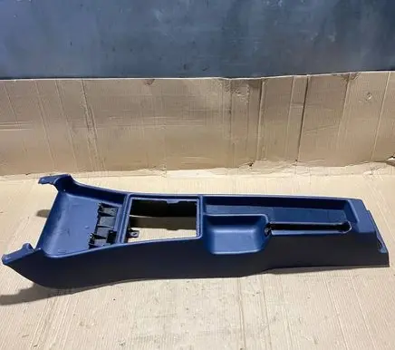 Mercedes-Benz 190 W201 Center console 2016831225 2016830235