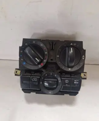 Mercedes-Benz Vito Viano W639 Climate control unit A6394461328KZ