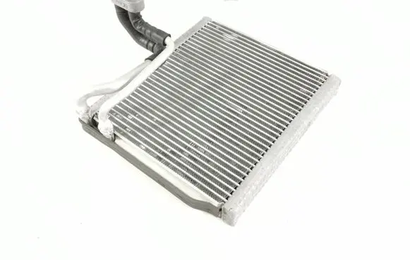 Tesla Model S A/C cooling radiator (condenser) 6007601