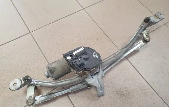 BMW 7 F01 F02 F03 F04 Front wiper linkage and motor 4441879