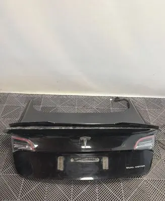 Tesla Model 3 Tailgate/trunk/boot lid 