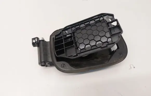 Mercedes-Benz CLA C117 X117 W117 Fuel tank cap A1176304100