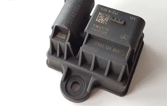 Mercedes-Benz Sprinter W906 Glow plug pre-heat relay A6519000900 11096006841