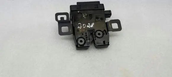 Land Rover Range Rover Sport L320 Tailgate/trunk/boot lock/catch/latch FQR500170