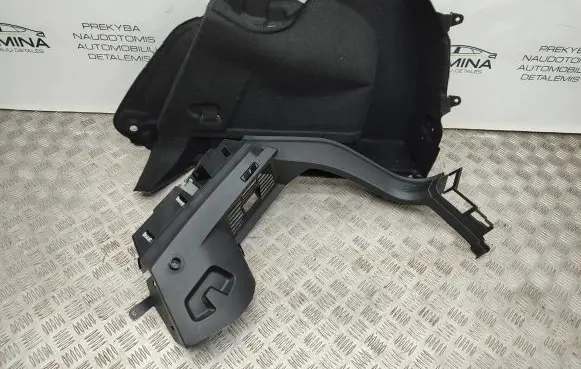Volkswagen Golf VIII Trunk/boot lower side trim panel 5H6867762 5H6867428