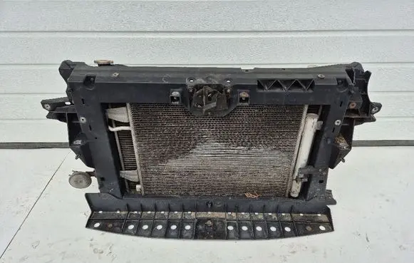 Mitsubishi Colt Radiator support slam panel 1350A375