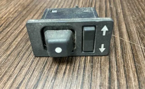 Alfa Romeo 159 Wing mirror switch