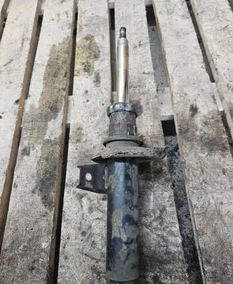 Volkswagen Tiguan Front shock absorber/damper 5N0413031K