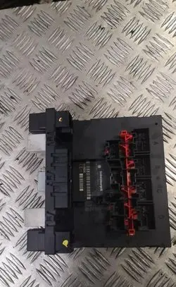 Volkswagen PASSAT B6 Comfort/convenience module 3c8937049d
